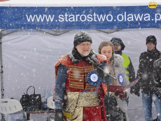 Takiego poloneza jeszcze nie było! Jak z "Krainy lodu"