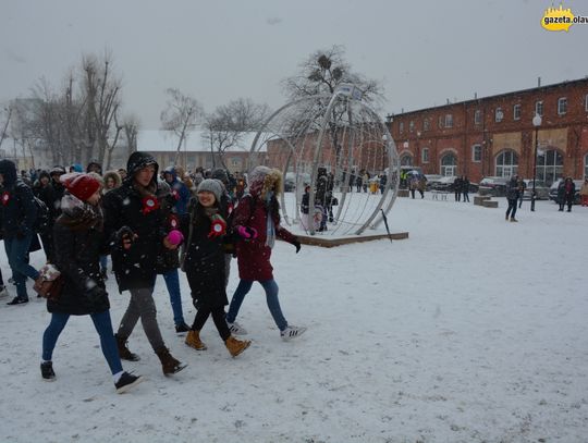 Takiego poloneza jeszcze nie było! Jak z "Krainy lodu"