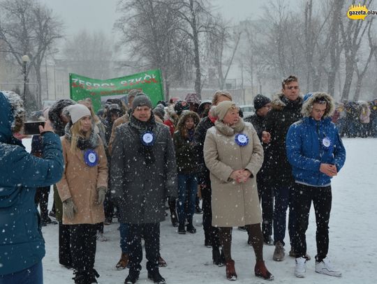 Takiego poloneza jeszcze nie było! Jak z "Krainy lodu"