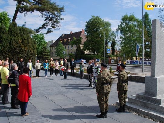 Rajdokonferencja pod pomnikiem