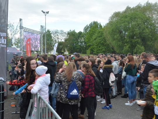 Tak się bawią na oławskiej MAJÓWCE! ZDJĘCIA