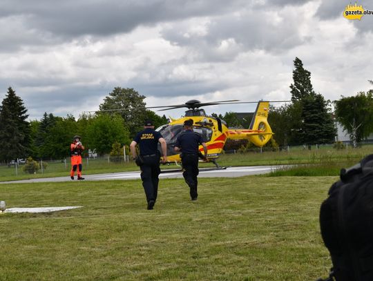 Strzały, strach, helikoptery i walka o życie. ZDJĘCIA