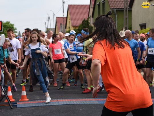 Z lwem na piersi. ZDJĘCIA