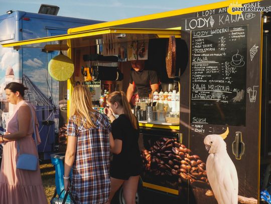 Zlot Food Trucków i muzyka. ZDJĘCIA, VIDEO