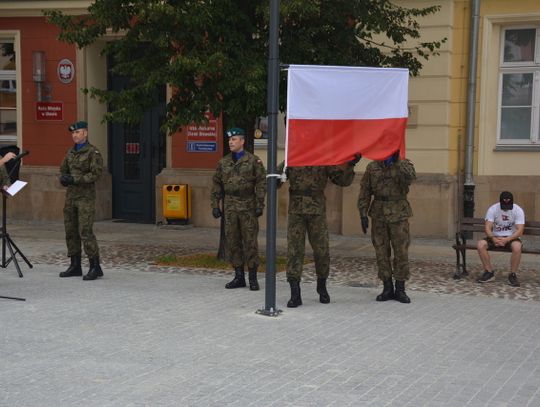 PAMIĘTAJĄ!