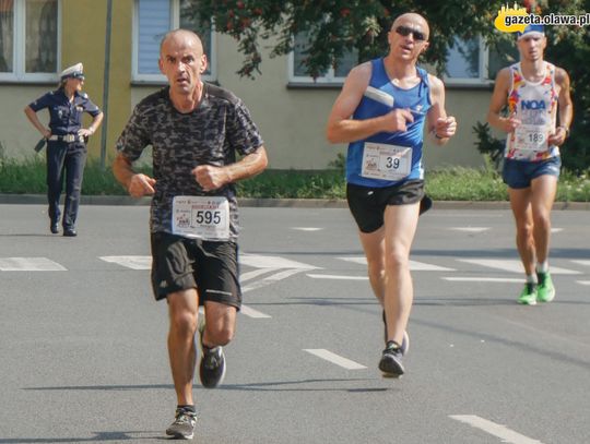 Tłumy na BIEGU KOGUTA. Zobacz zdjęcia i video