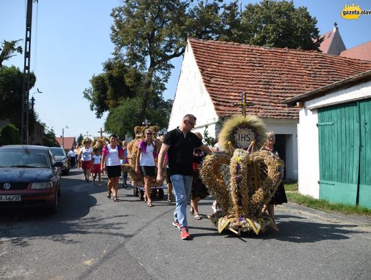 Zrobiły najpiękniejszy wieniec! ZDJĘCIA