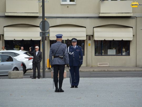 Honor, męstwo i duma - oławska policja ma sztandar. ZDJĘCIA