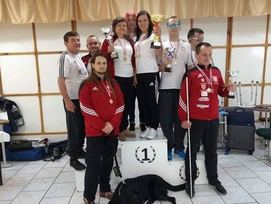 Marzenia się spełniają! – nasze koguciki z 6 medalami na Drużynowych Mistrzostwach Polski