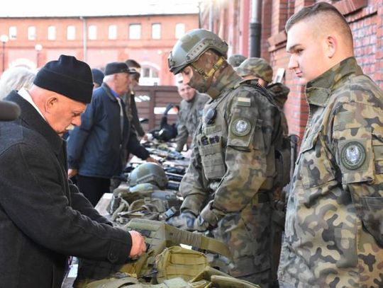 Wspólnie śpiewali Niepodległej (GALERIA)