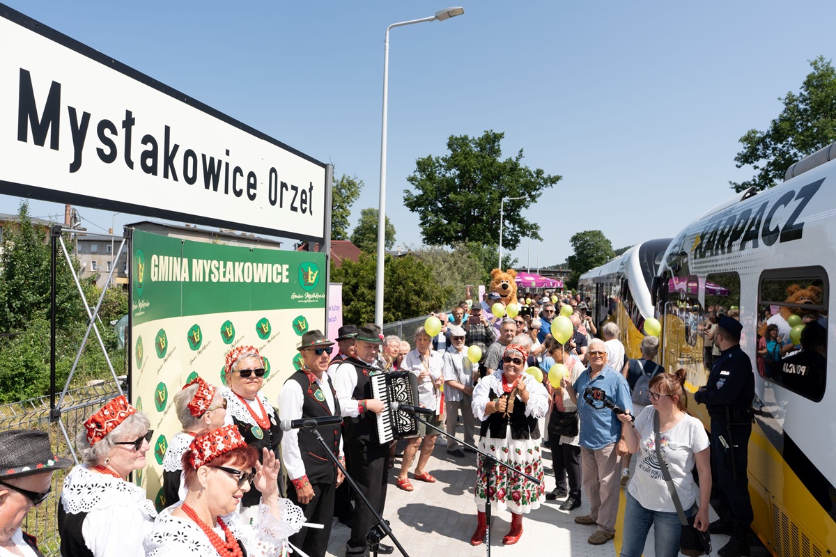 Koleje Dolnośląskie Oława