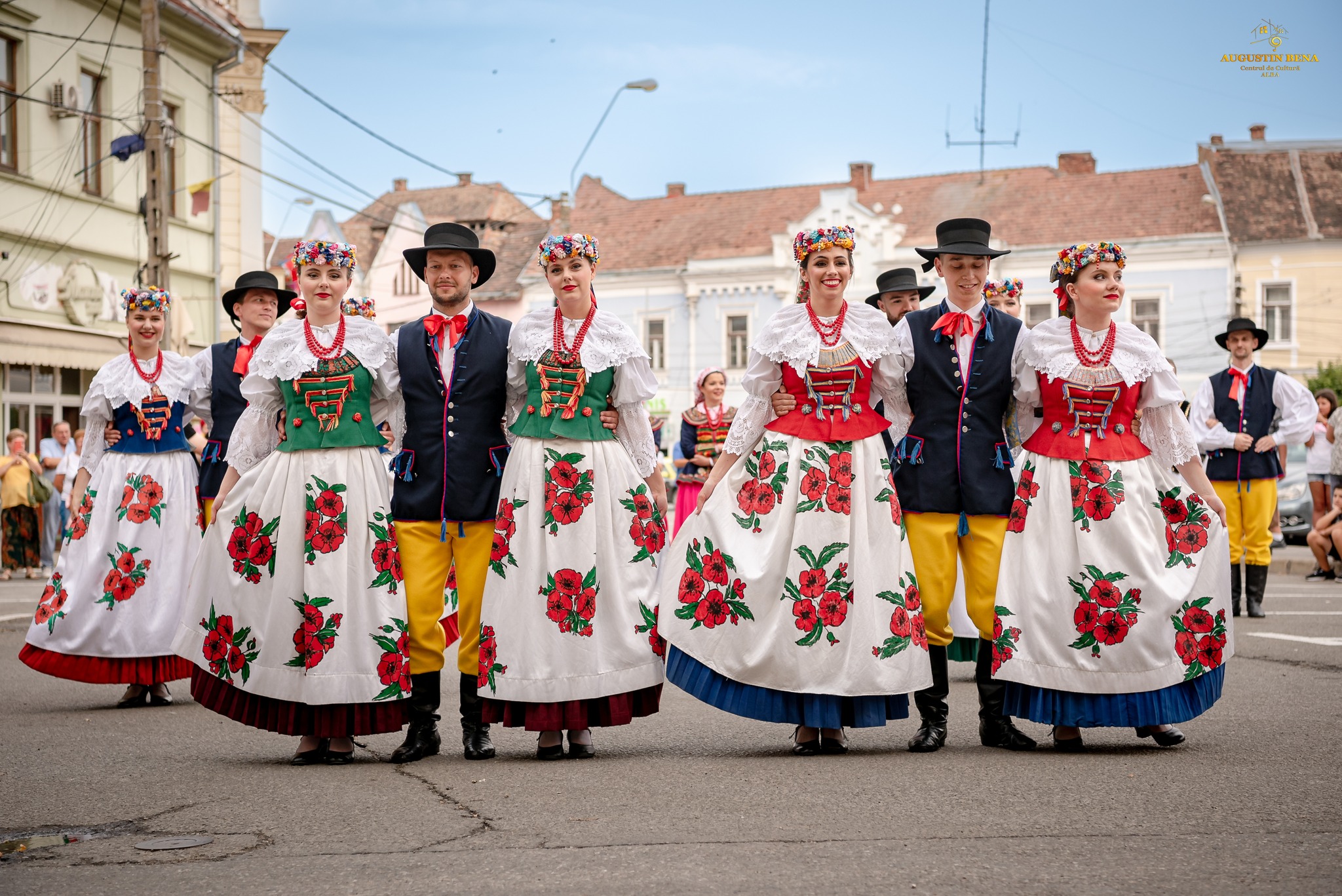 Zespół Pieśni i Tańca KALINA